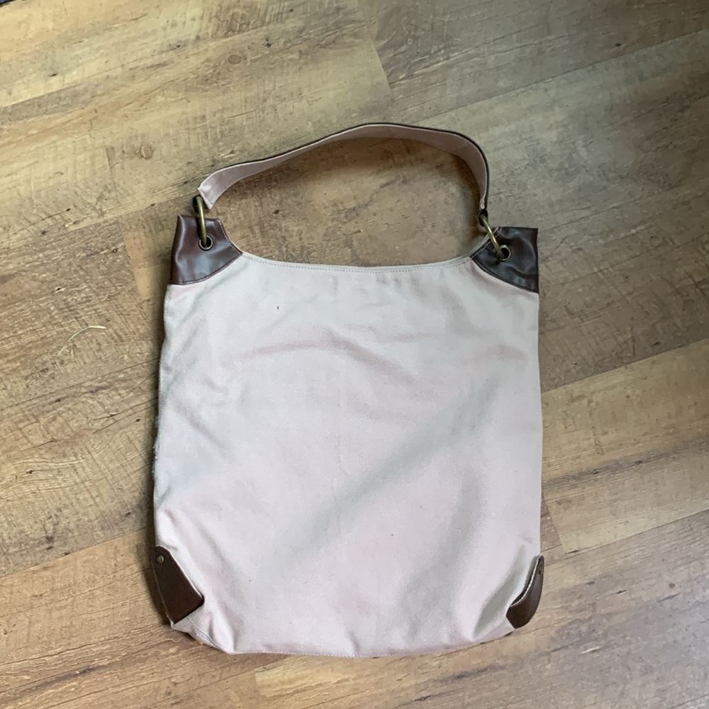 Hand Embroidered Handbag - Picture 2 of 4